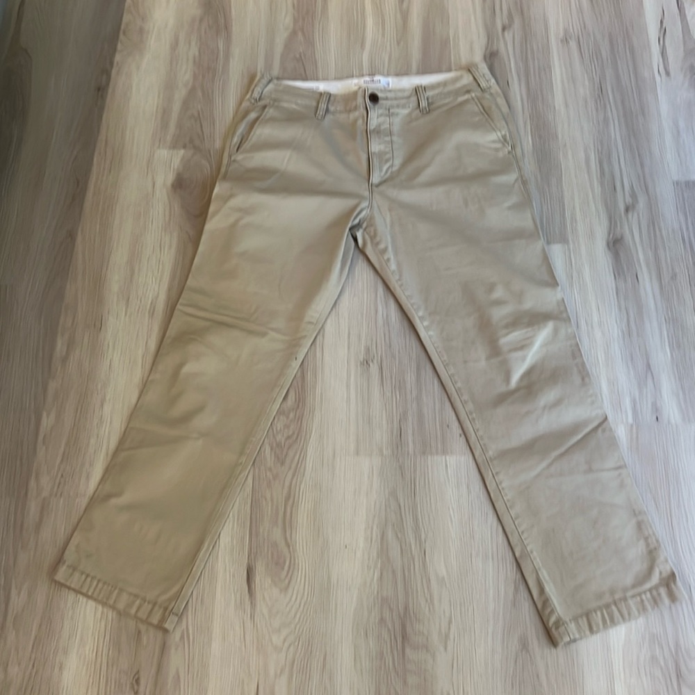 Hollister mens light khaki pants -Slim Straight